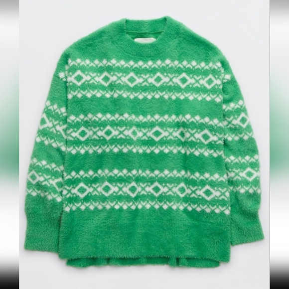Aerie, Oversized Fuzzy Crewneck Sweater, Size Small - Picture 1 of 9